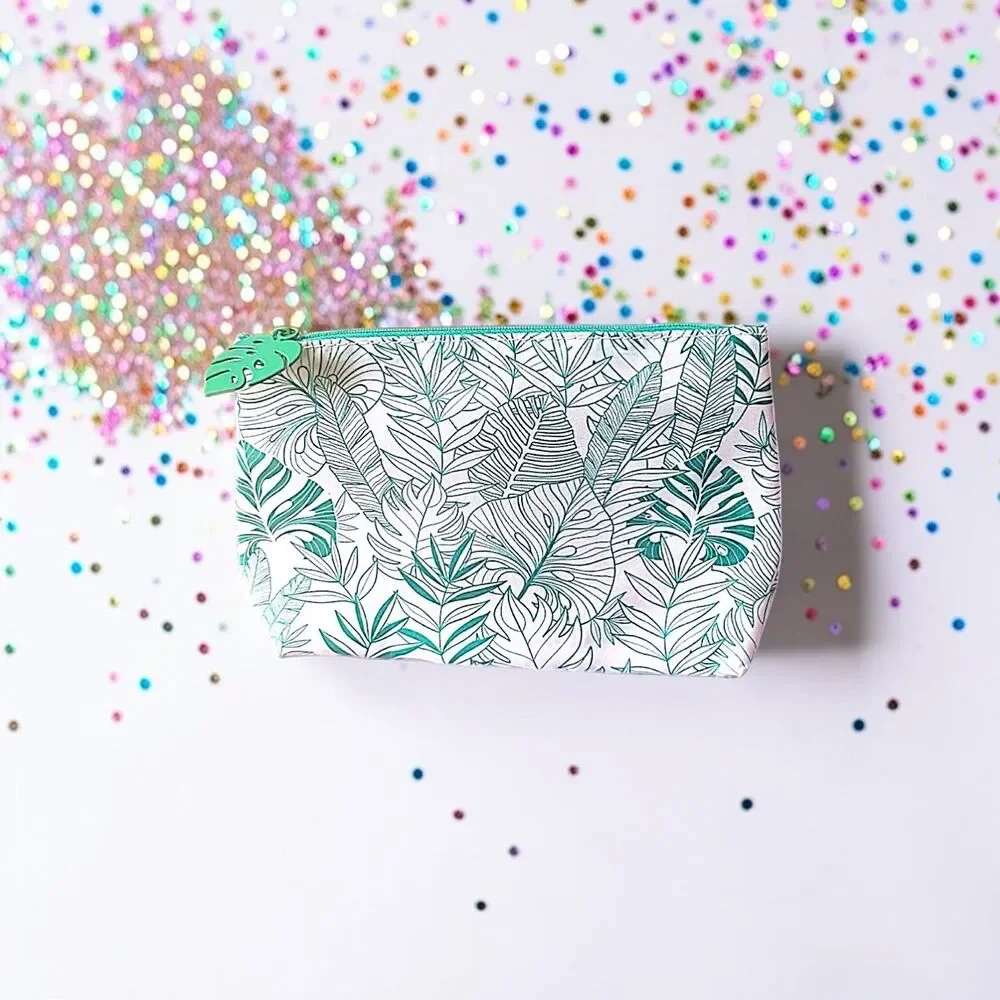 IPSY April 2021 Limited Edition Mystery Bag NEW WITHOUT TAGS Bag Only 5”x7”